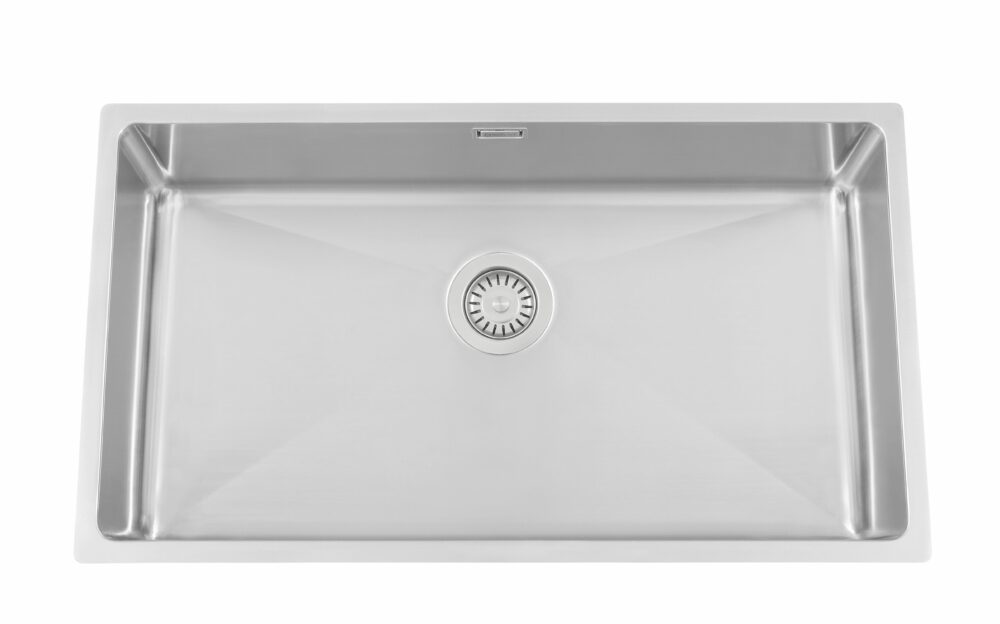TITAN 730 X
